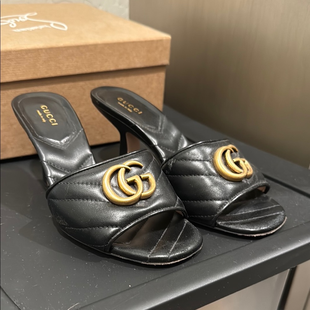 Gucci Black and Gold Women's Slide Sandals